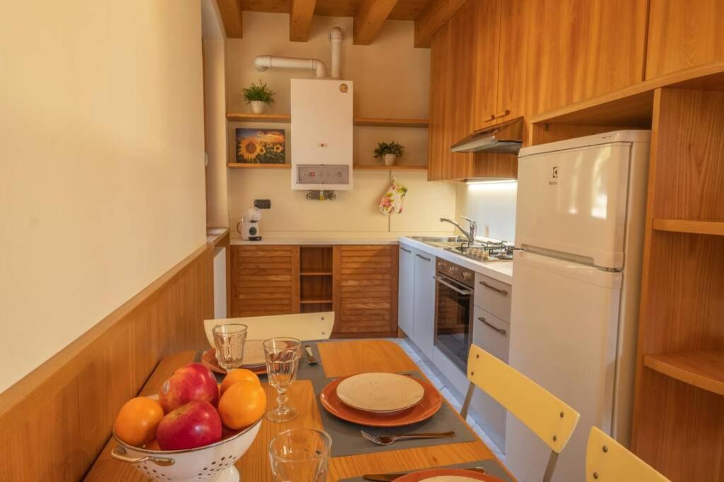 Happy Guest Apartments - Feel The Lake リーヴァ・ディ・ソルト エクステリア 写真